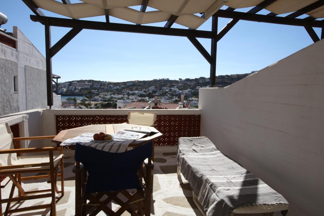St George Studios & Apartments Batsi  Luaran gambar