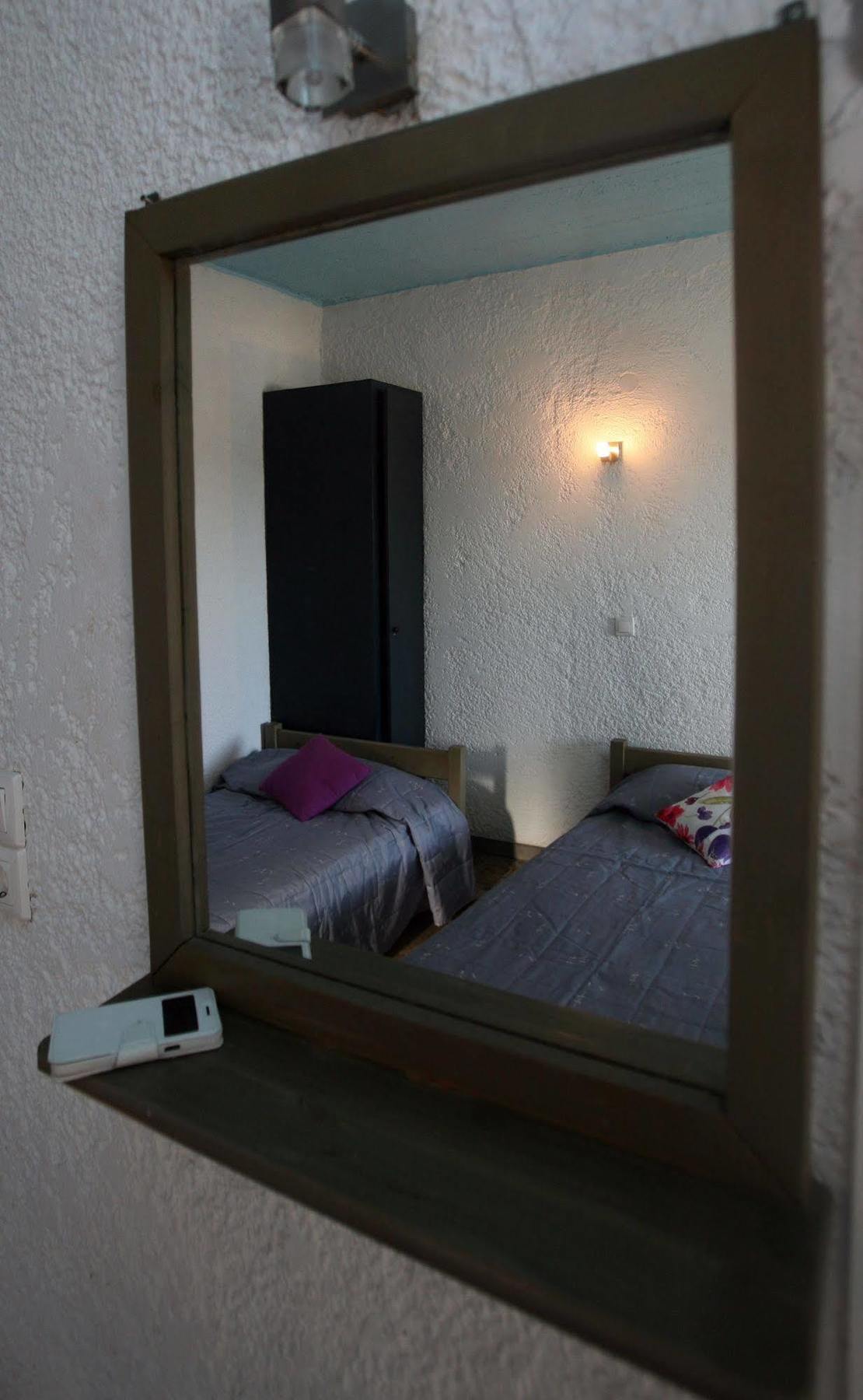 St George Studios & Apartments Batsi  Luaran gambar